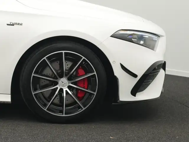 Mercedes-Benz A-Class view 8