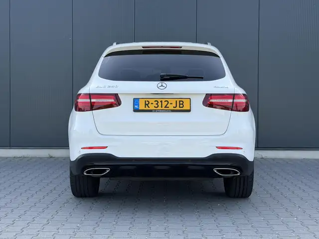 Mercedes-Benz GLC view 8