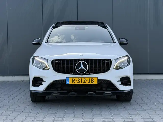 Mercedes-Benz GLC view 7