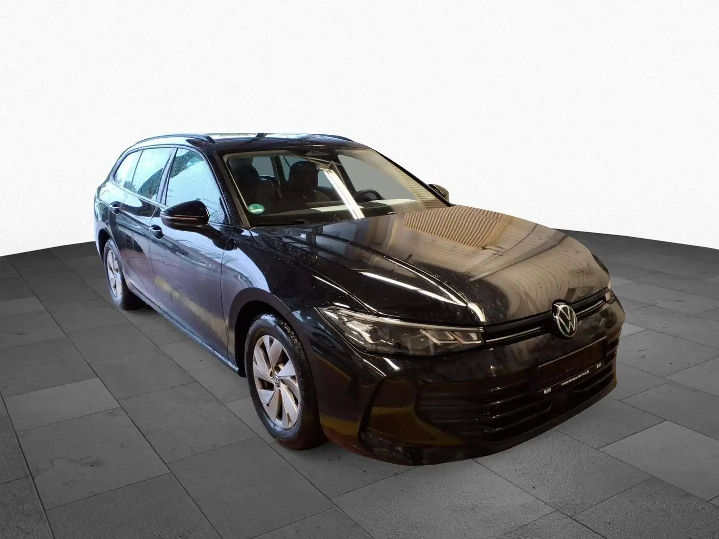 Volkswagen Passat 1.5 eTSI DSG KAM LED NAV APP Schwarz - 1