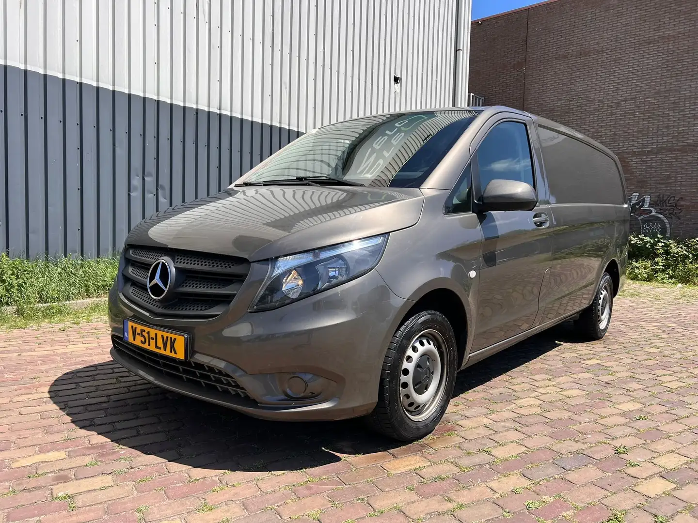 Mercedes-Benz Vito Vito 114 CDI Lang Bruin - 1
