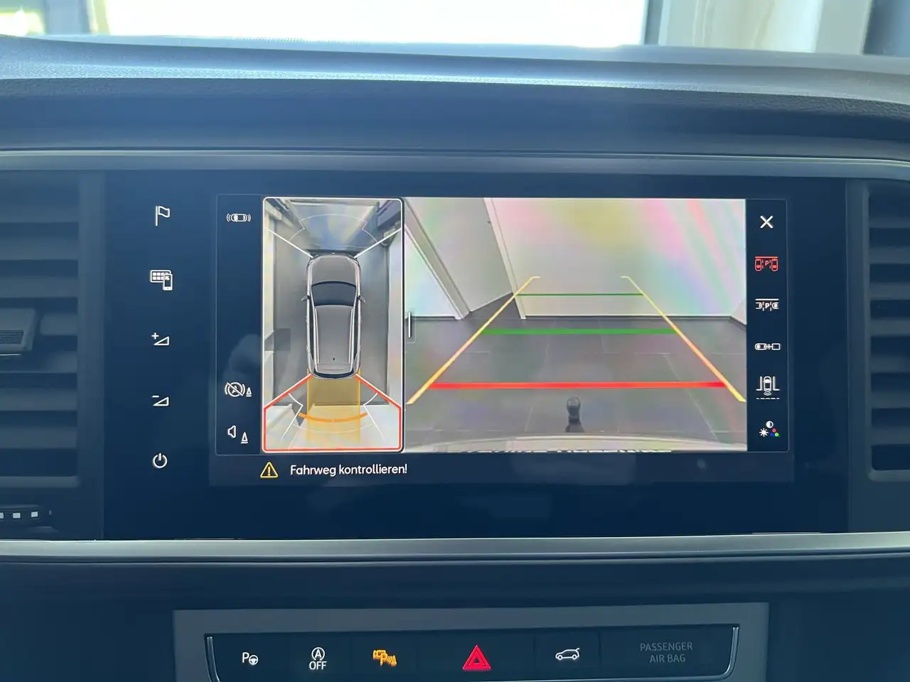 SEAT Ateca DSG FR Black Edition 360°|AHK|ACC|El.Heckkl. 12