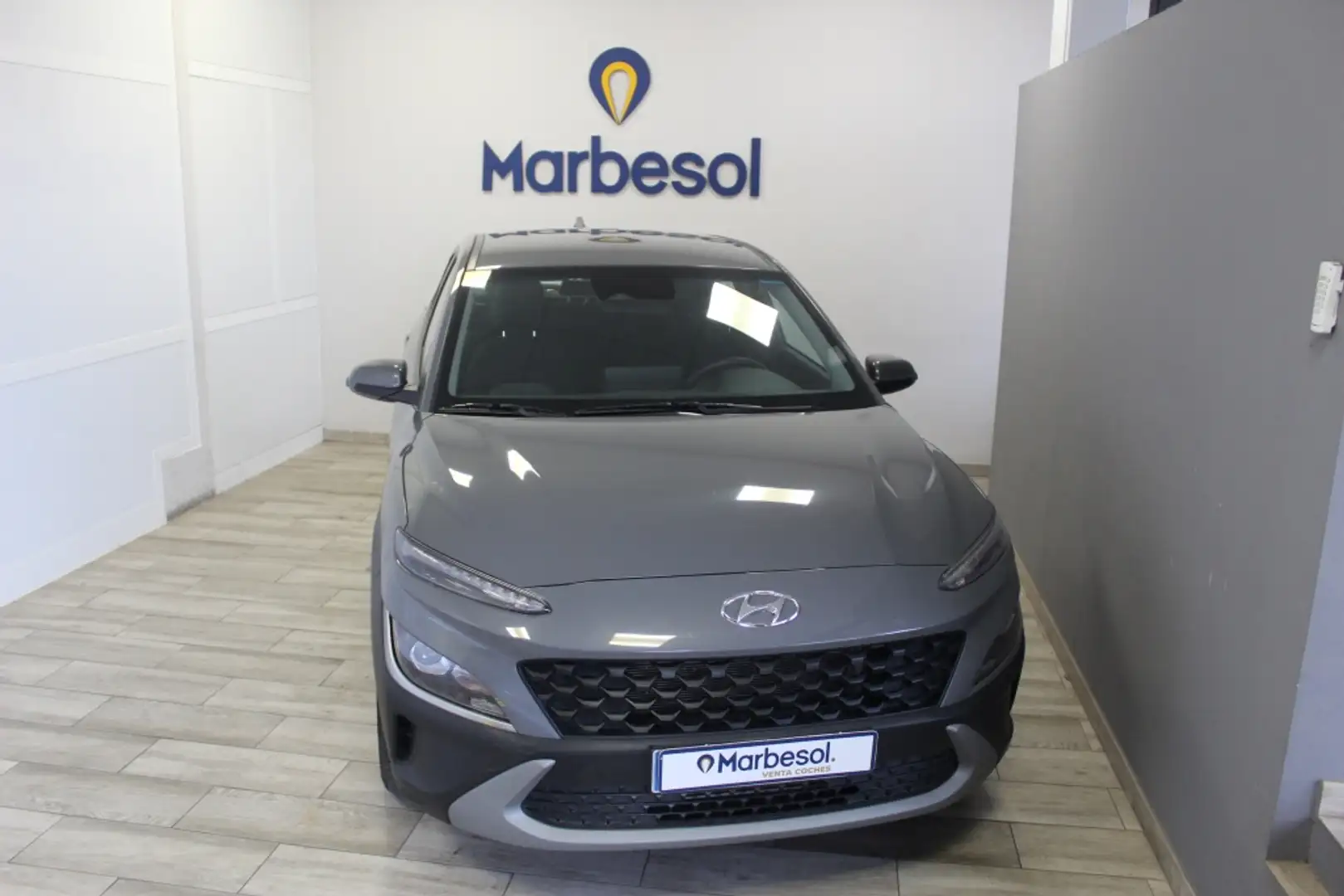 Hyundai KONA 1.0 TGDI Klass 4x2 Gris - 2