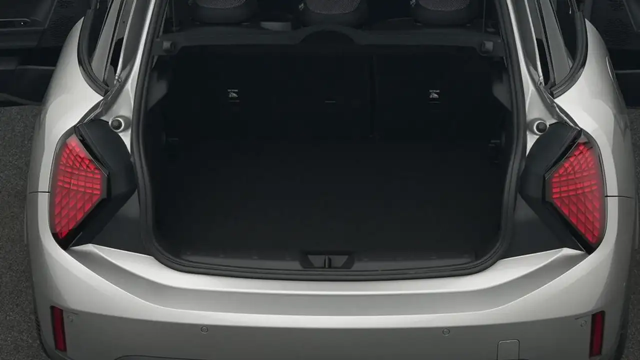 MINI Cooper C Classic Trim 25
