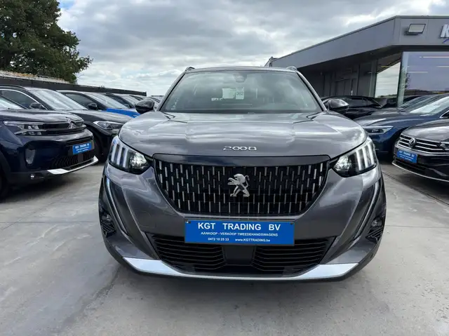 Peugeot 2008 view 2
