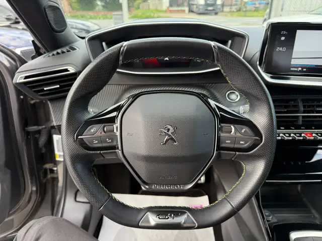 Peugeot 2008 view 20