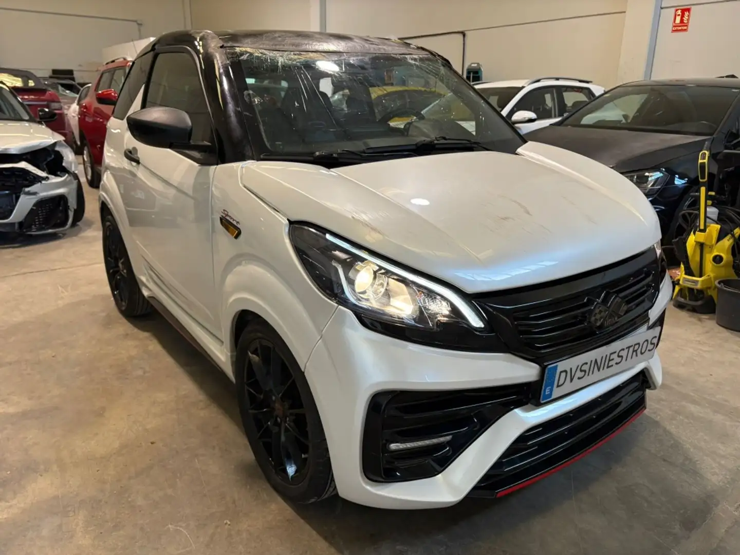 Ligier JS 50 Pequeño Automático de 2 Puertas - 1