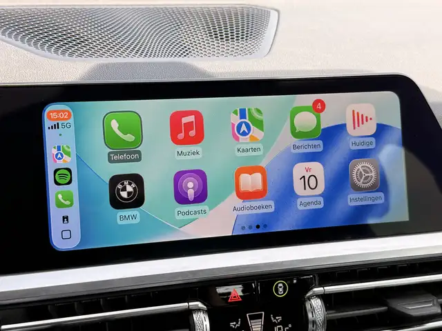 BMW 4 Series view 22