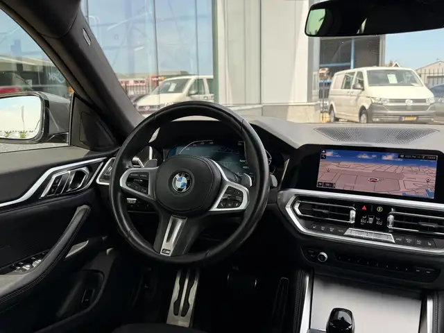 BMW 4 Series view 19