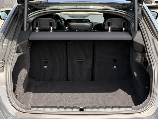 BMW 4 Series view 15