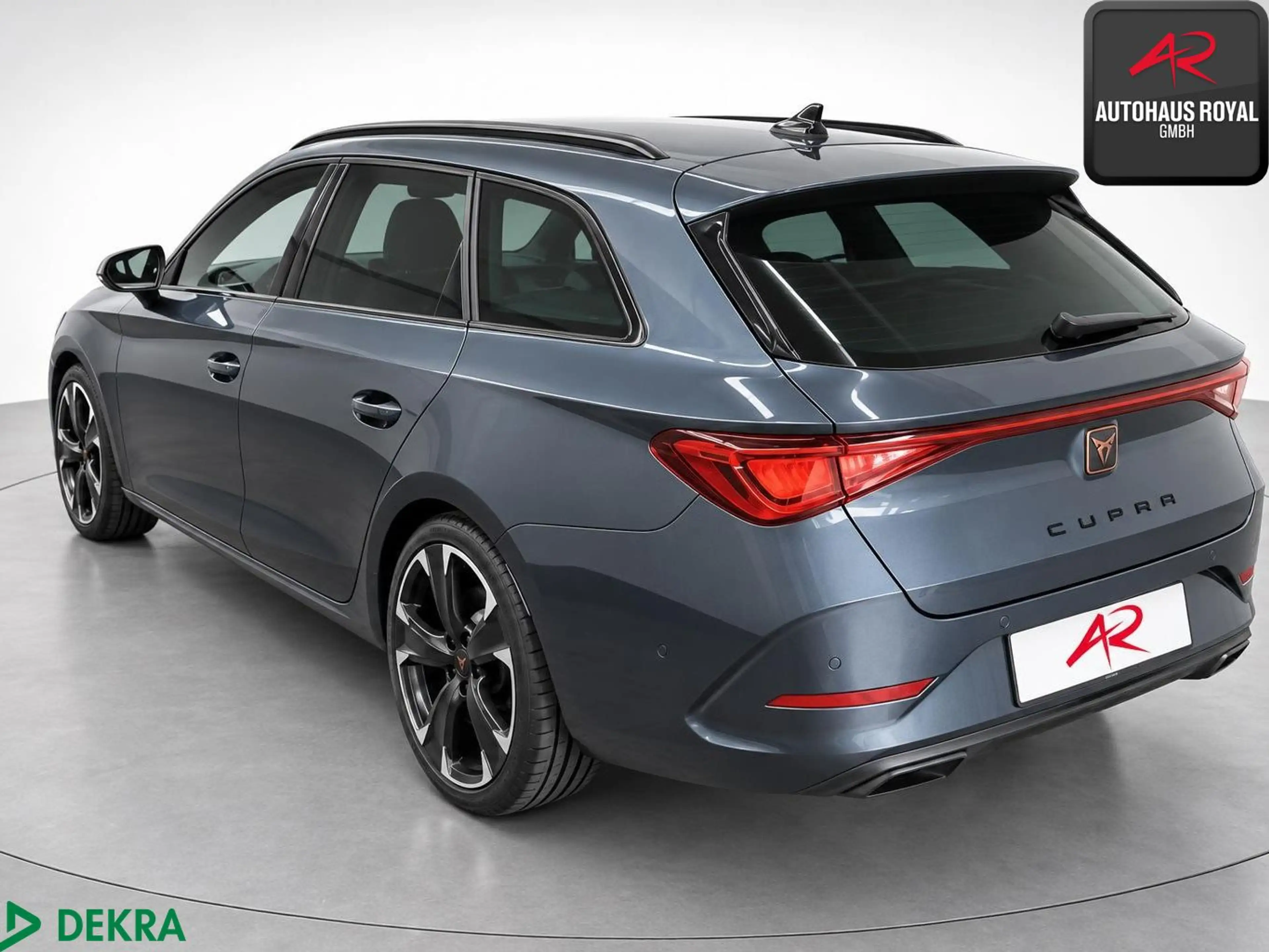 CUPRA Leon ST 2.0 TSI VZ KAMERA,PARKLENK,KESSY,CARPLAY — photo 2