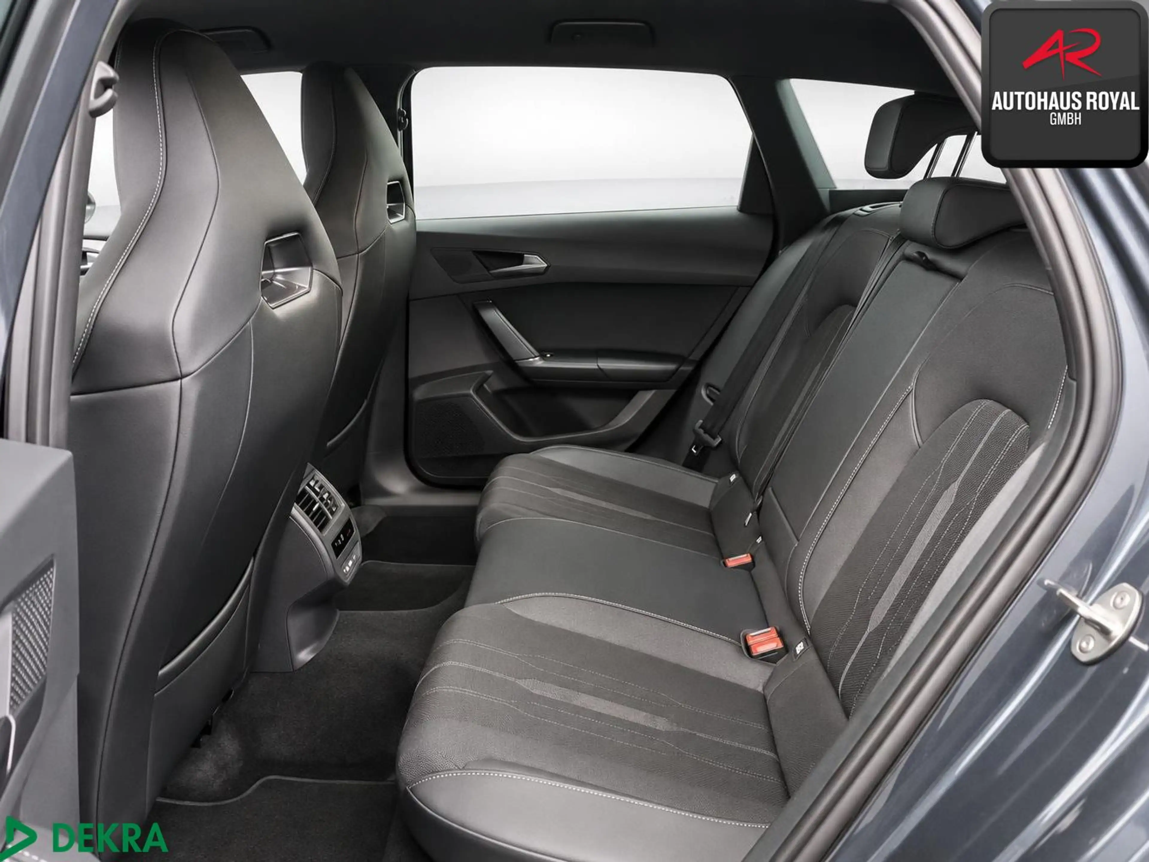 CUPRA Leon ST 2.0 TSI VZ KAMERA,PARKLENK,KESSY,CARPLAY — photo 7