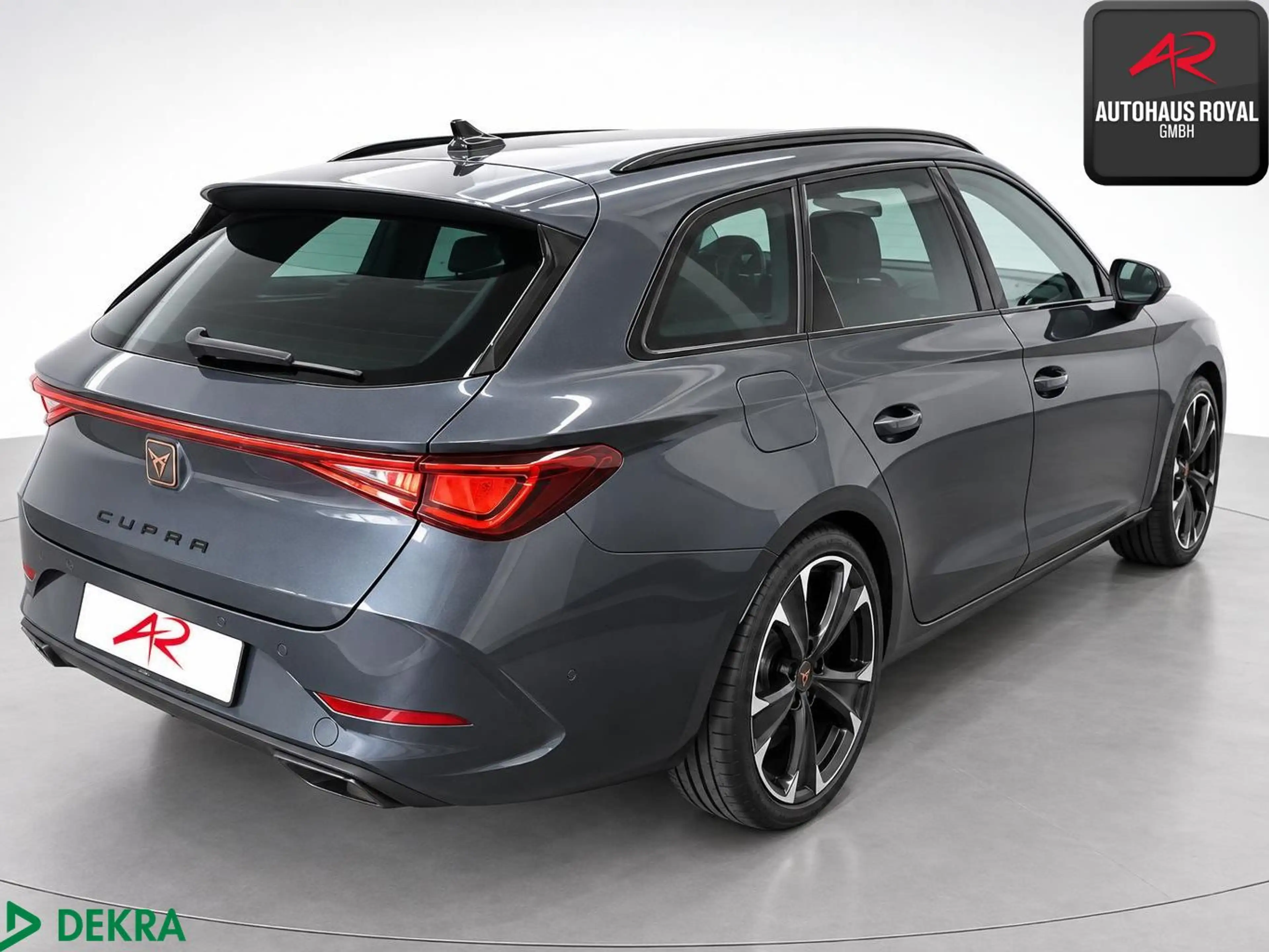 CUPRA Leon ST 2.0 TSI VZ KAMERA,PARKLENK,KESSY,CARPLAY — photo 3
