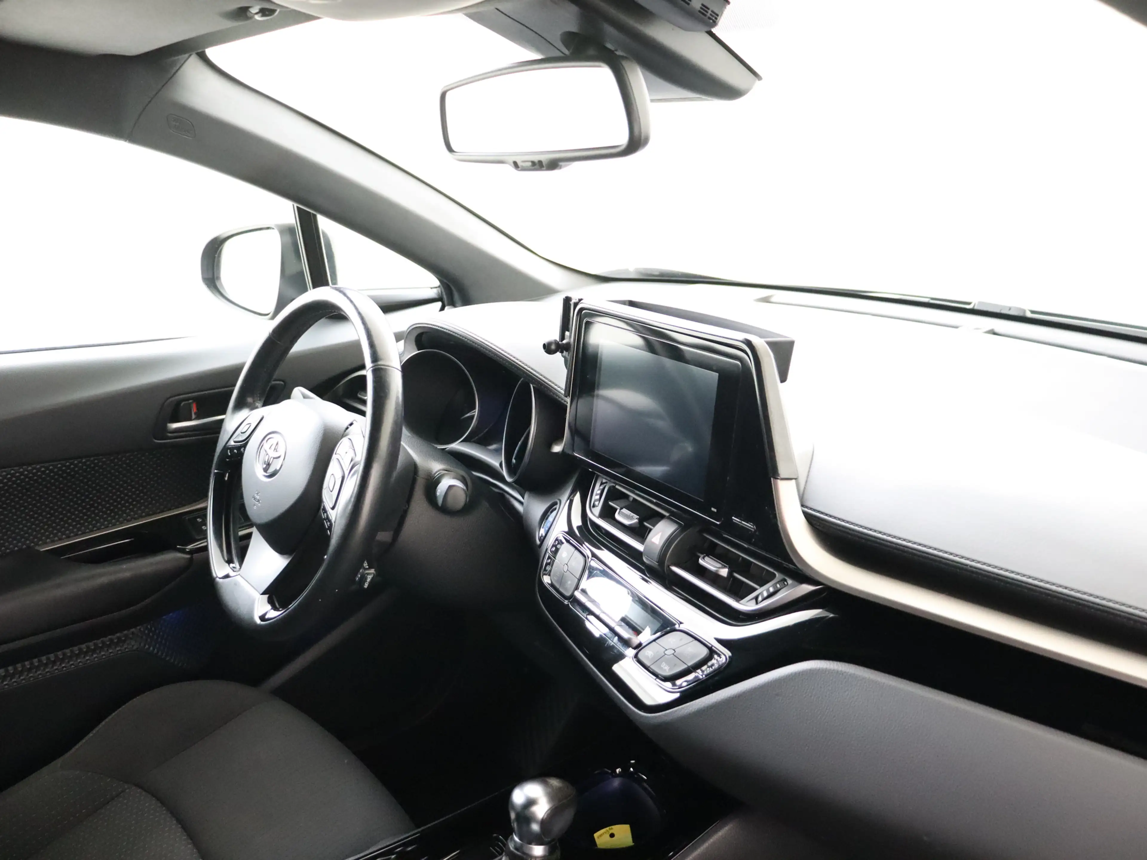 Toyota C-HR 1.8 Hybrid Style Limited | Dealer onderhouden | Tr — photo 6