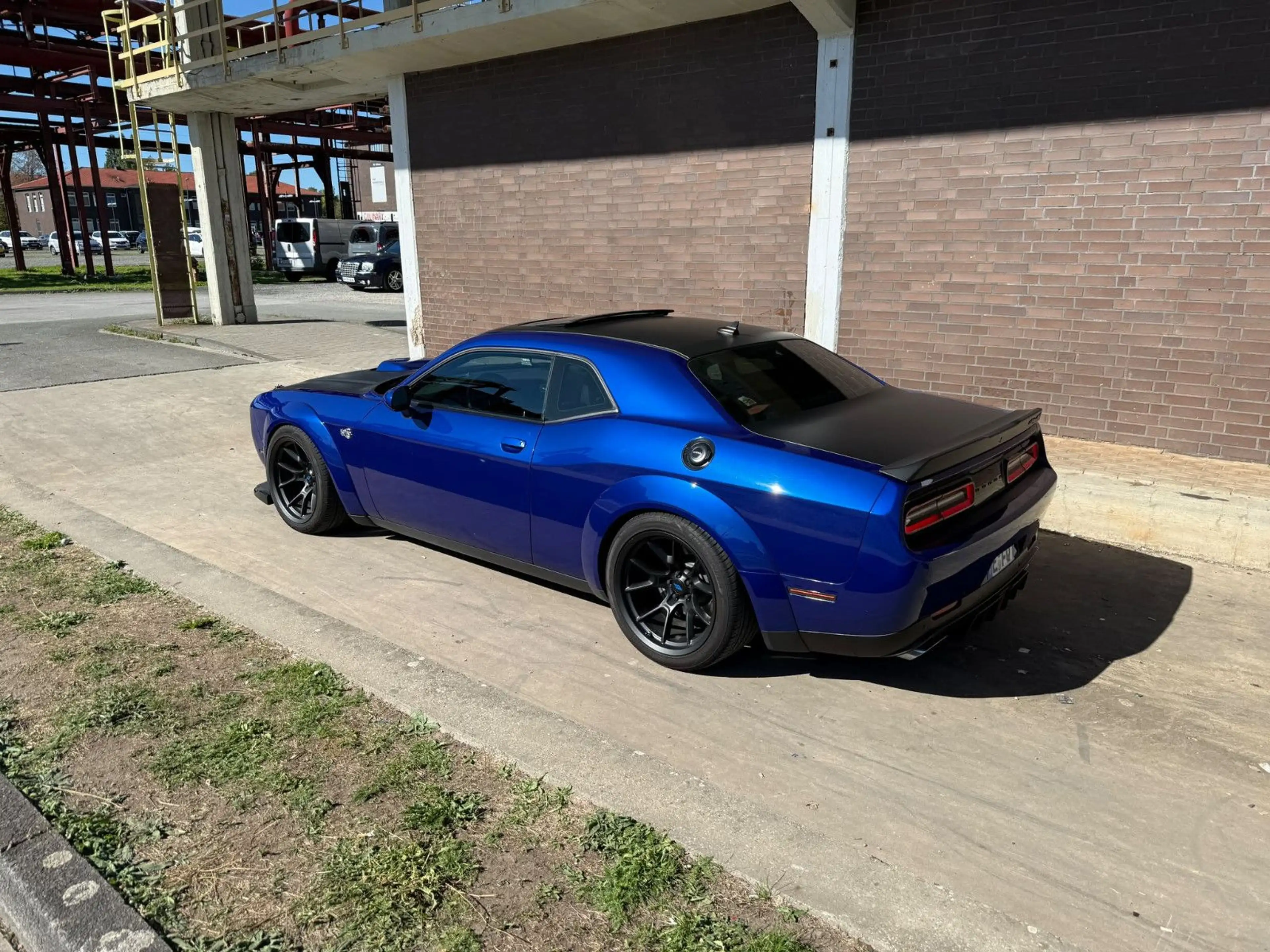 Dodge Challenger 6.4 50th Shaker SRT*SCAT*WIDE BODY* — photo 12