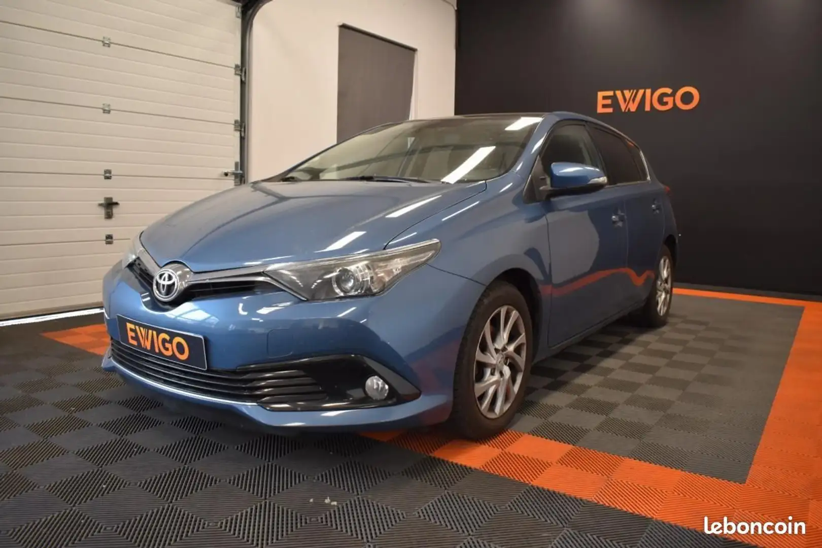 Toyota Auris 1.4 D4D 90ch CAMERA TOIT PANORAMIQUE SUIVI GARANTI Niebieski - 2
