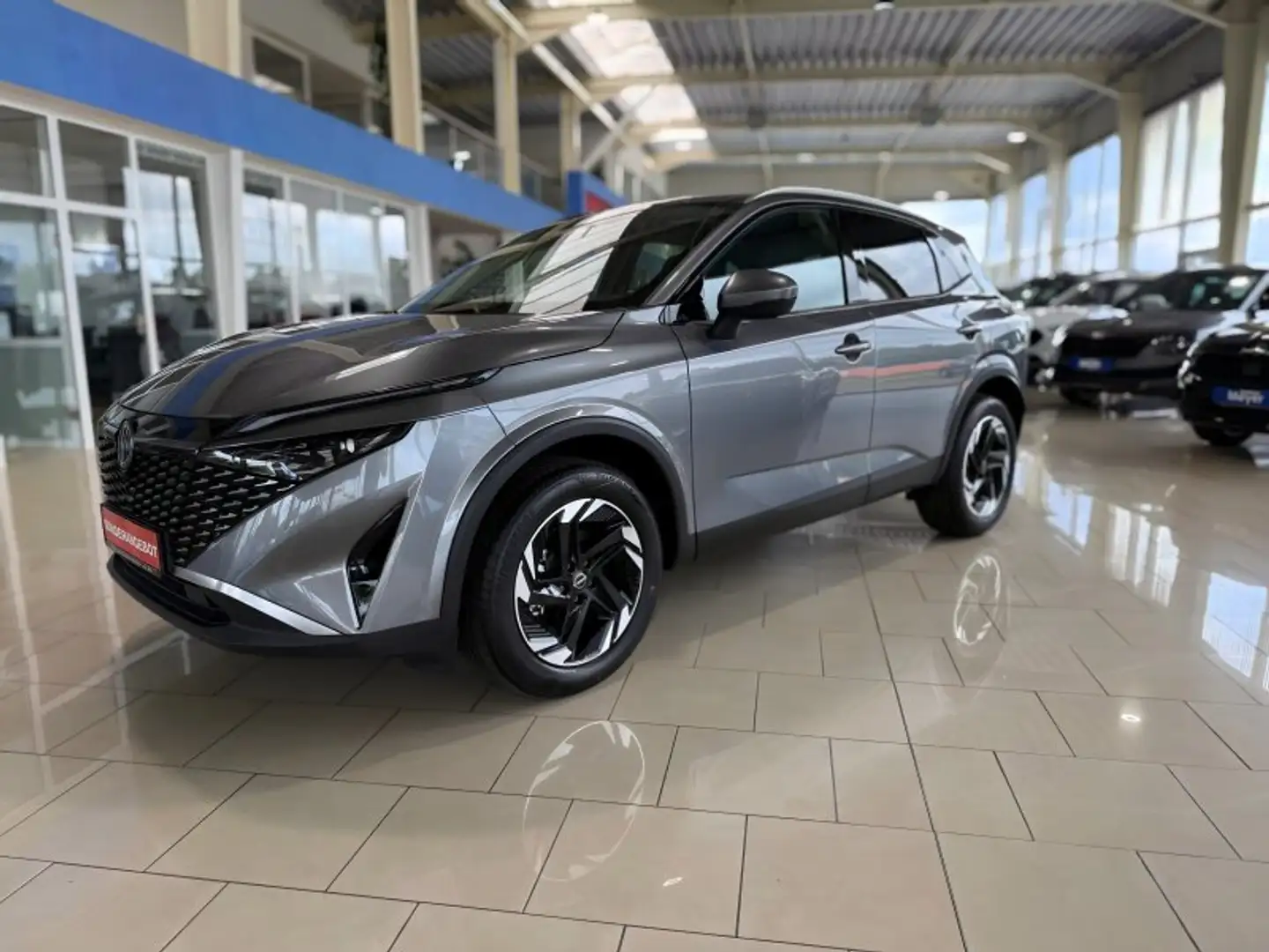 Nissan Qashqai 1,3 DIG-T Xtronic UPE=42000€!                 ** Grau - 2