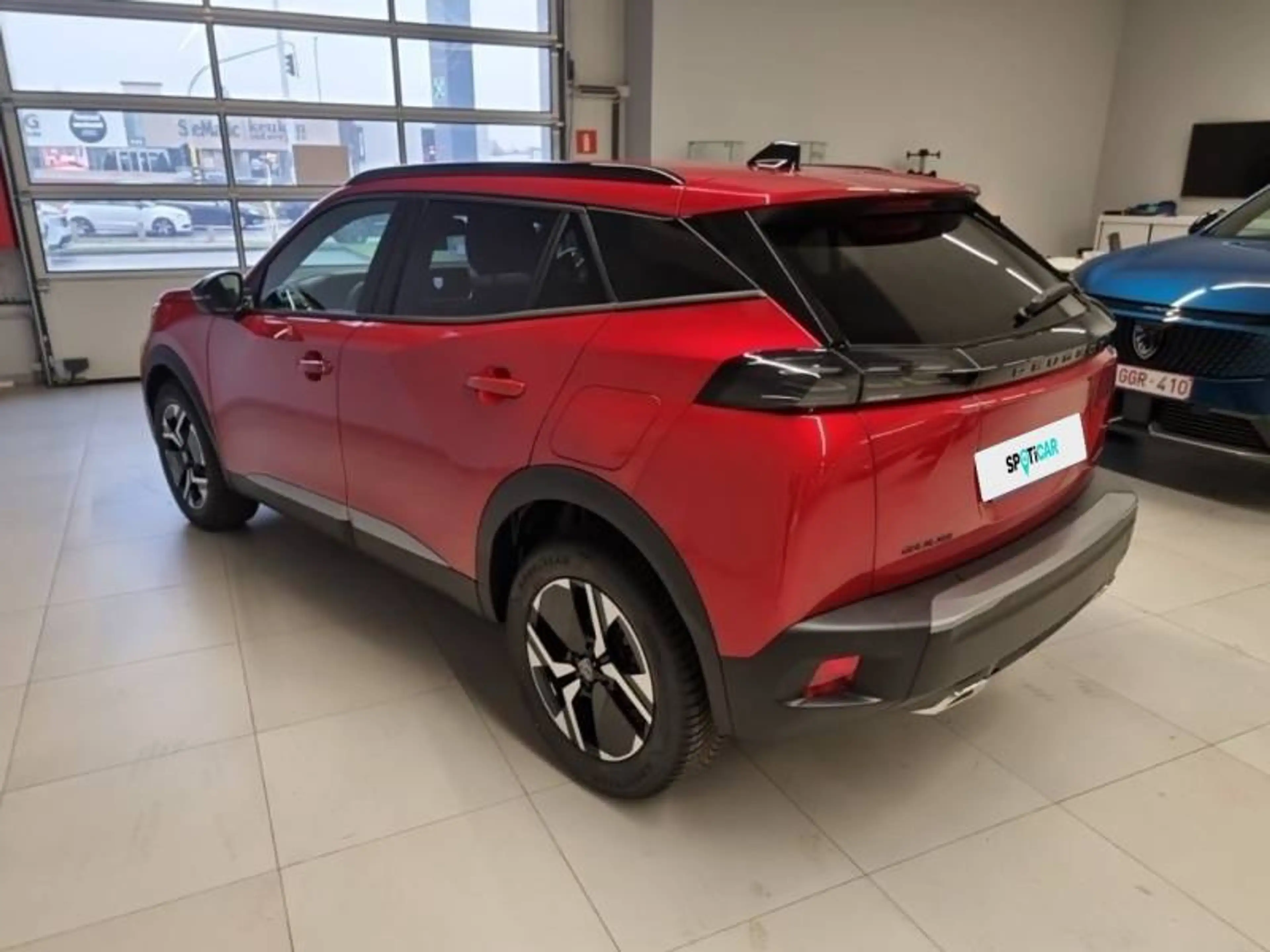 Peugeot 2008 2 1.2 HYBRID 136 e-DSC6 Allure — photo 7