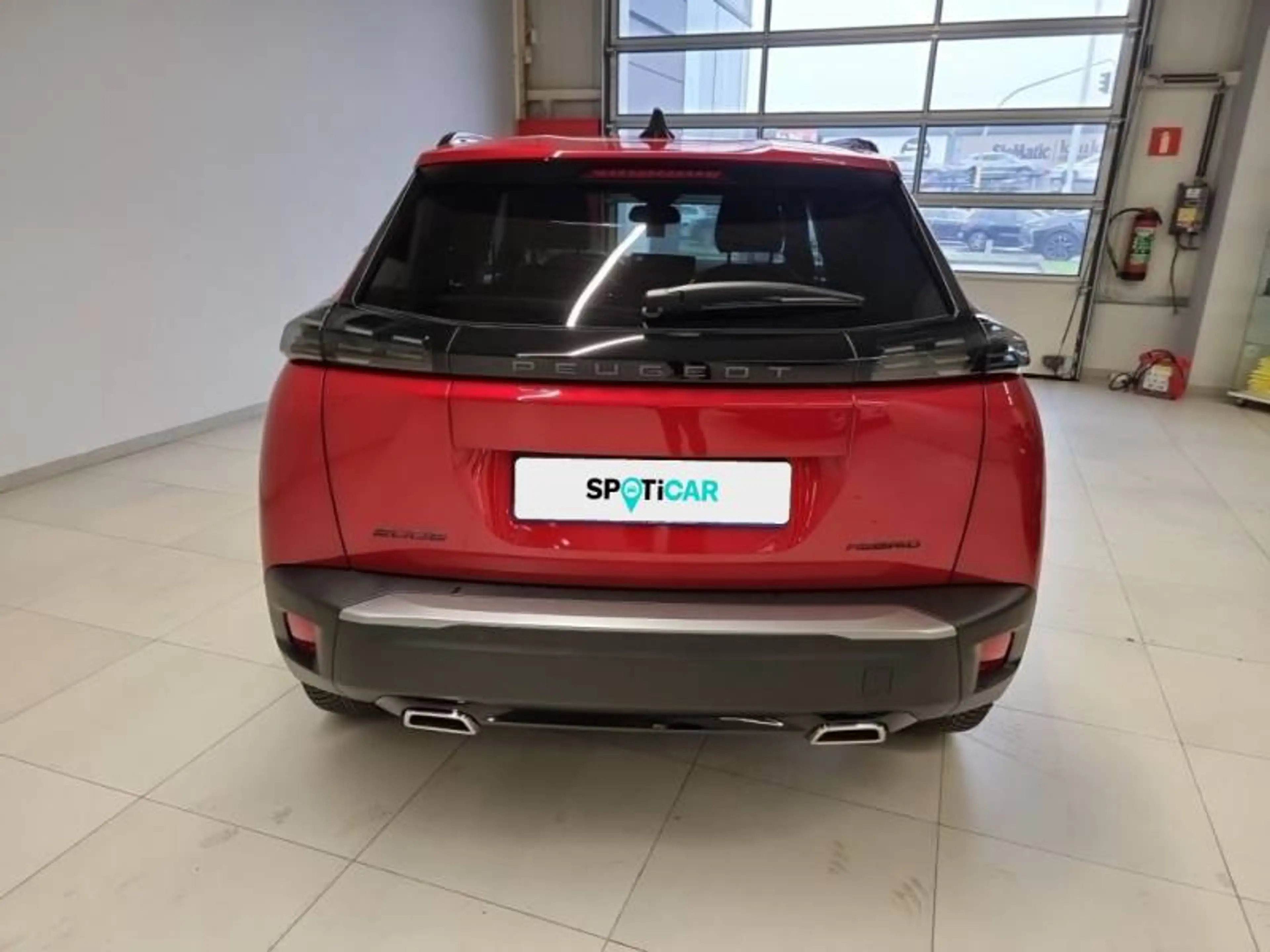 Peugeot 2008 2 1.2 HYBRID 136 e-DSC6 Allure — photo 5