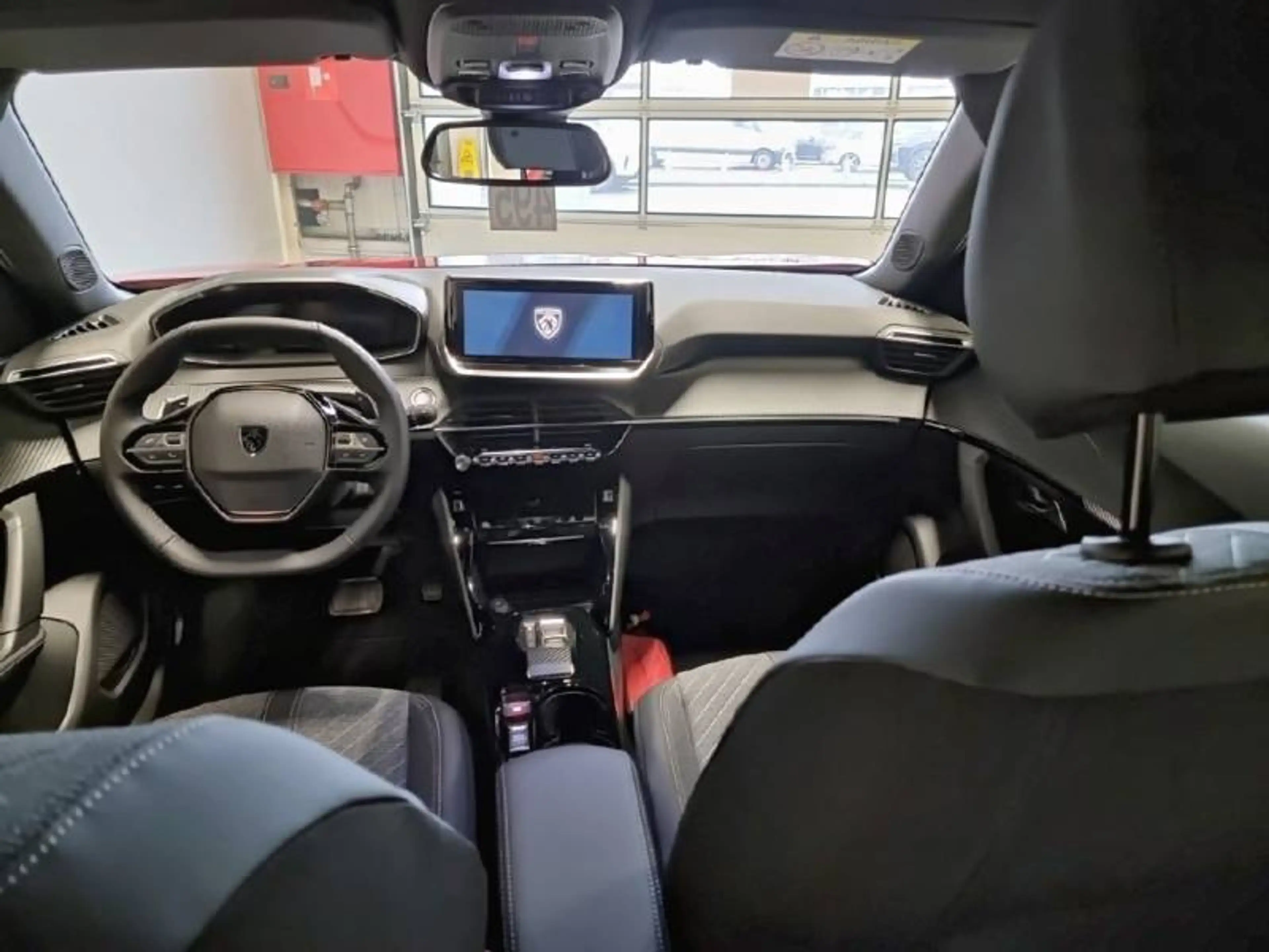 Peugeot 2008 2 1.2 HYBRID 136 e-DSC6 Allure — photo 8