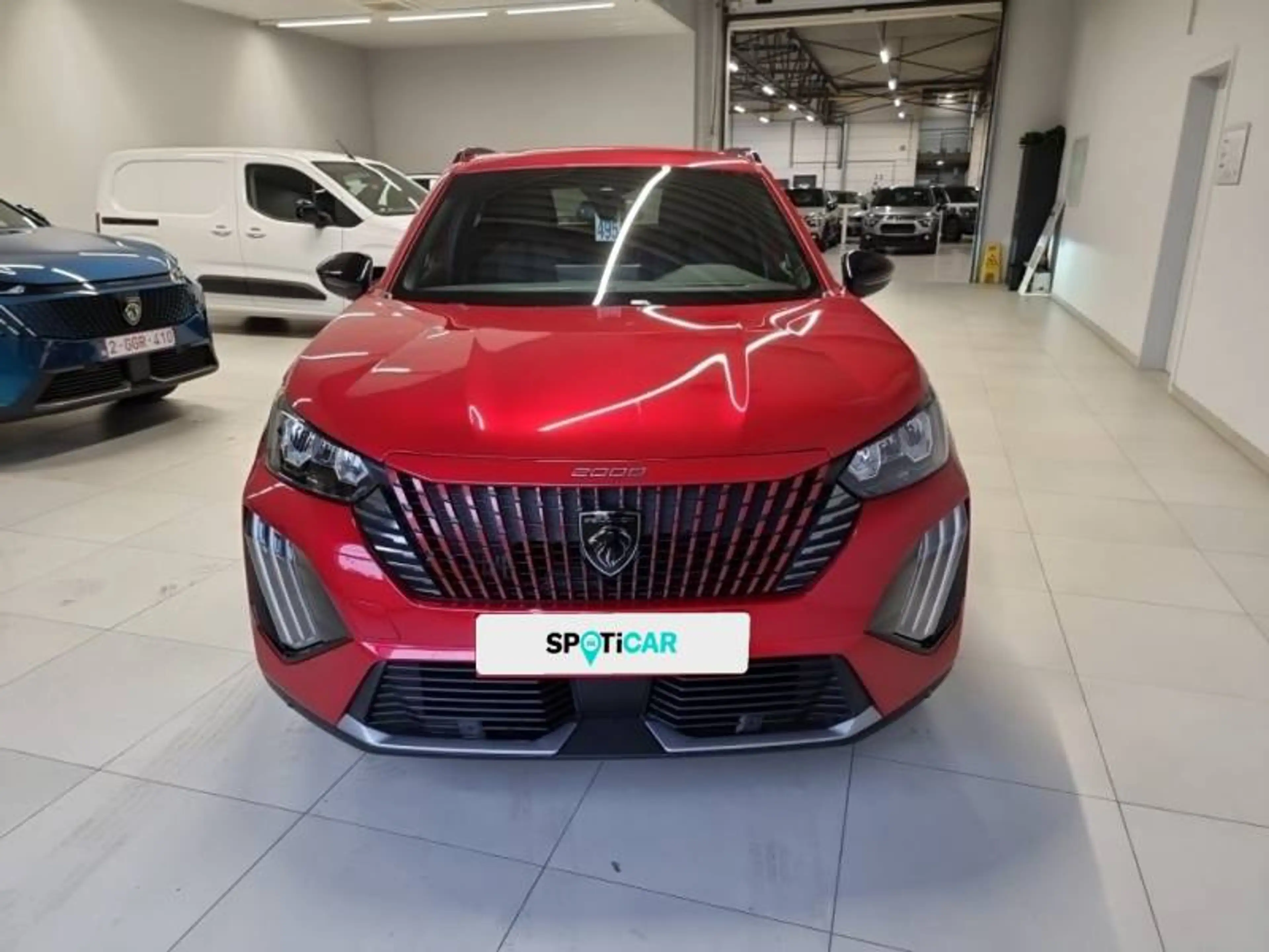 Peugeot 2008 2 1.2 HYBRID 136 e-DSC6 Allure — photo 2