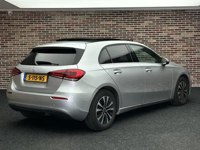 Mercedes-Benz A-Class view 3