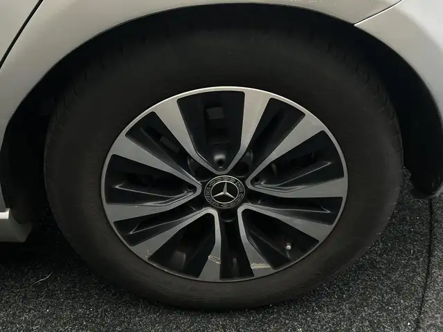 Mercedes-Benz A-Class view 9
