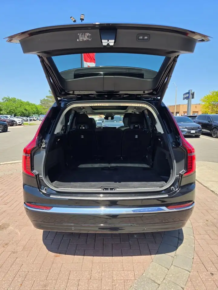 Volvo XC90 снимка Volvo XC90