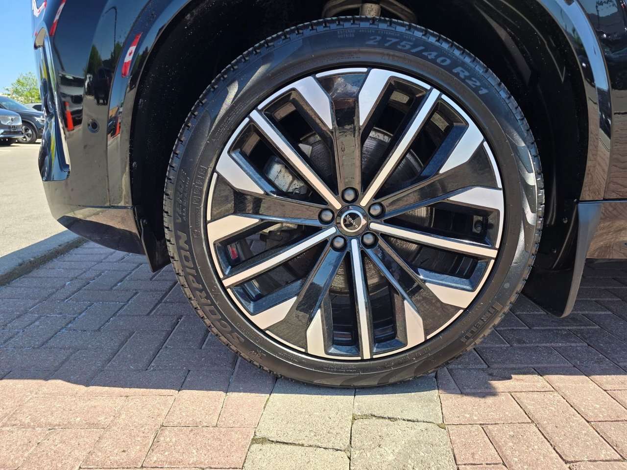 2026 Volvo XC90 UP TO *5YR/UNLIMITED KM WARRANTY... thumb 8
