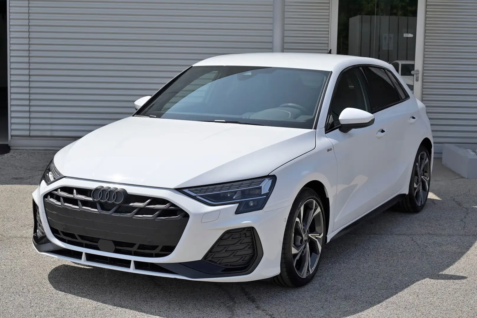 Audi A3 Sportback 2.0 (35) Tdi 150cv S-tr. S-line edition Blanco - 1