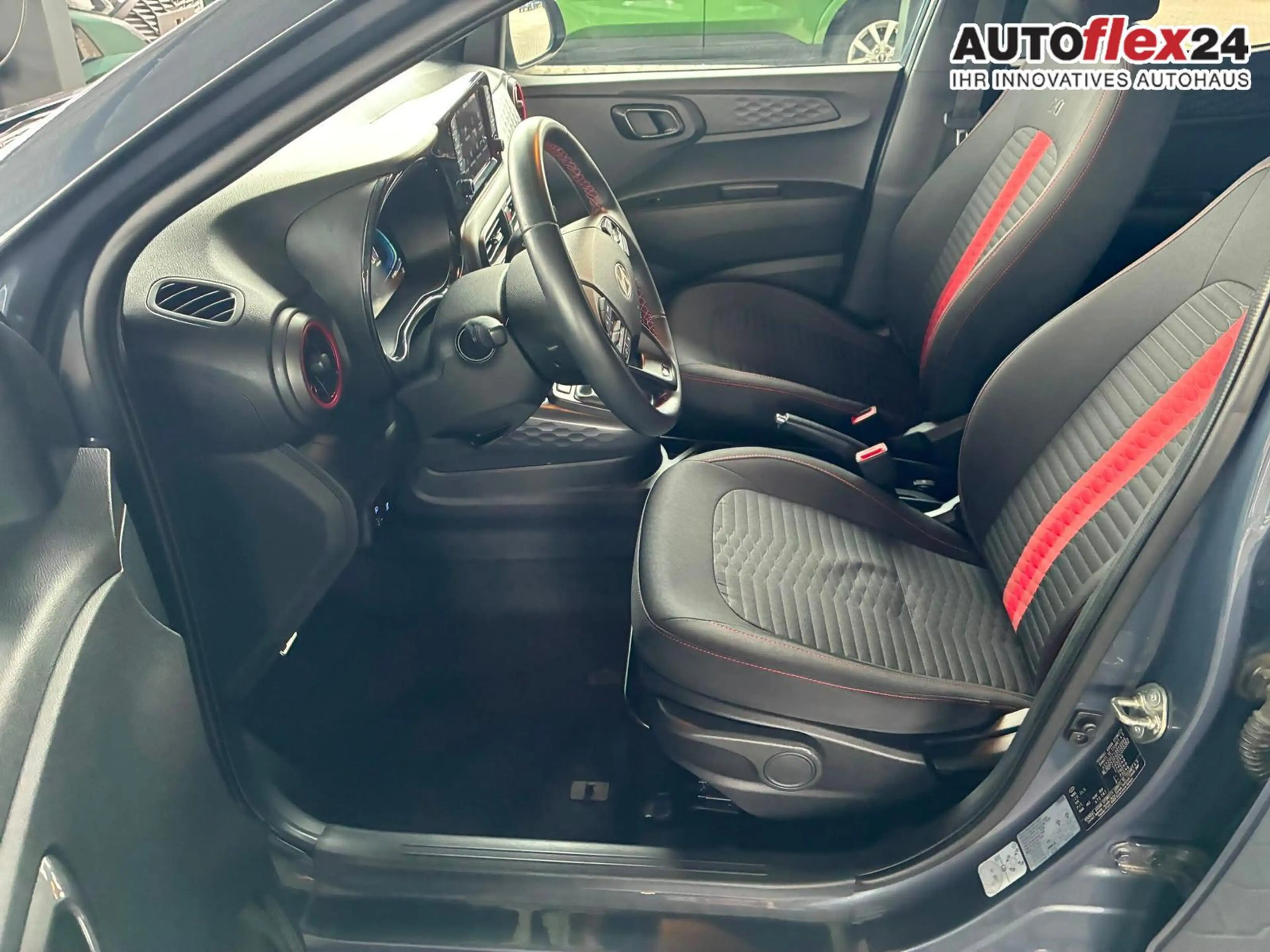 Hyundai i10 MPI 1.2 79PS N-Line / CarPlay Navi Kamera Tempo... — photo 4