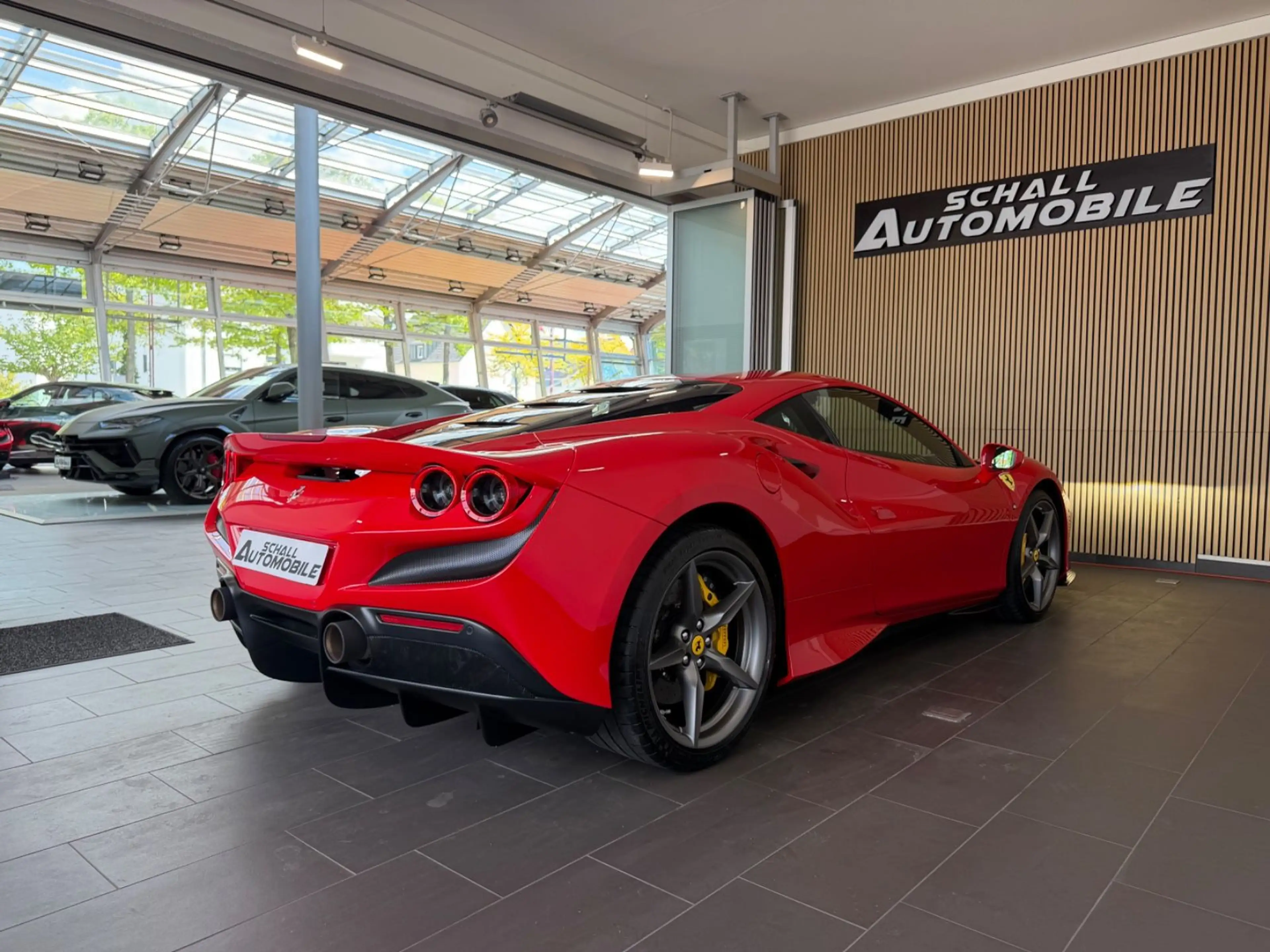 Ferrari F8 Tributo LIFT/CARBON/RACING-SEAT/DISPLAY/HIFI — photo 8