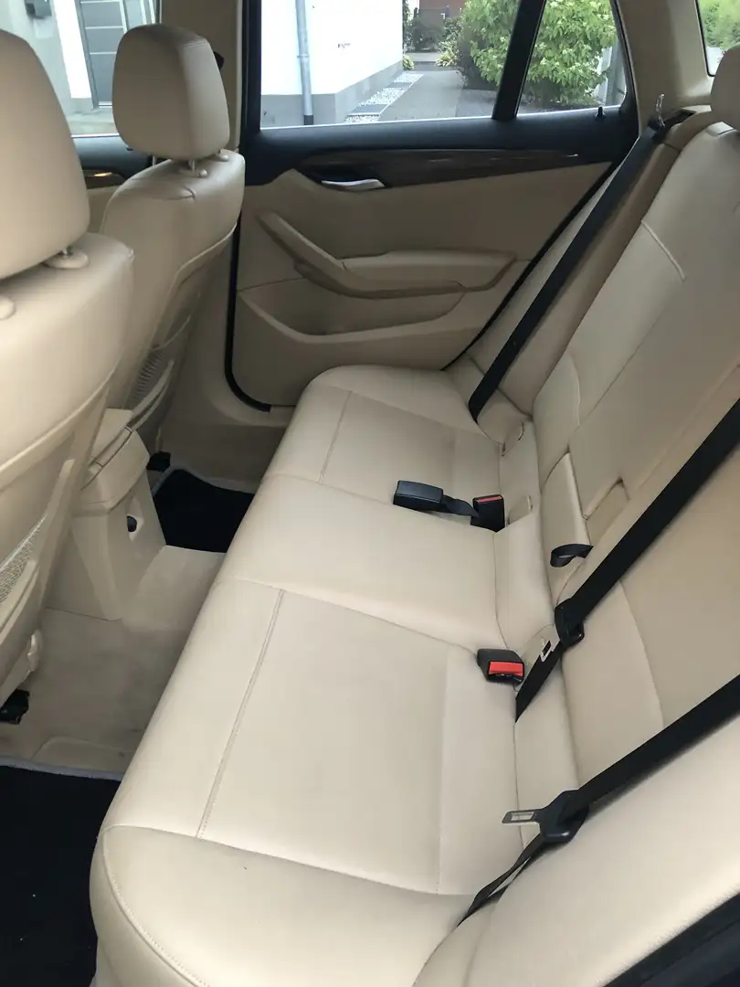 BMW X1 xDrive25d - 1
