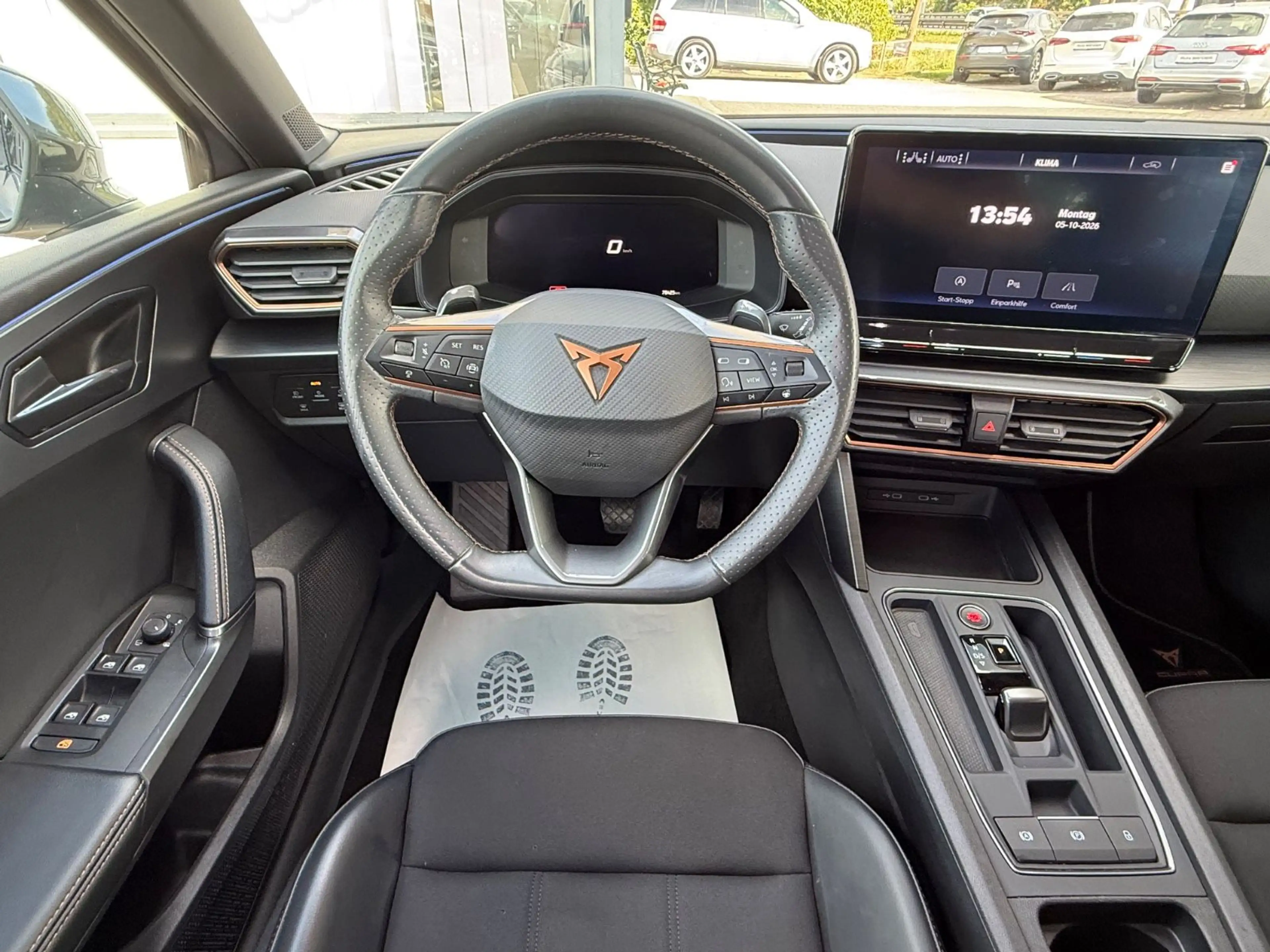 CUPRA Leon 1.5eTSi DSG Pano Virtual — photo 12