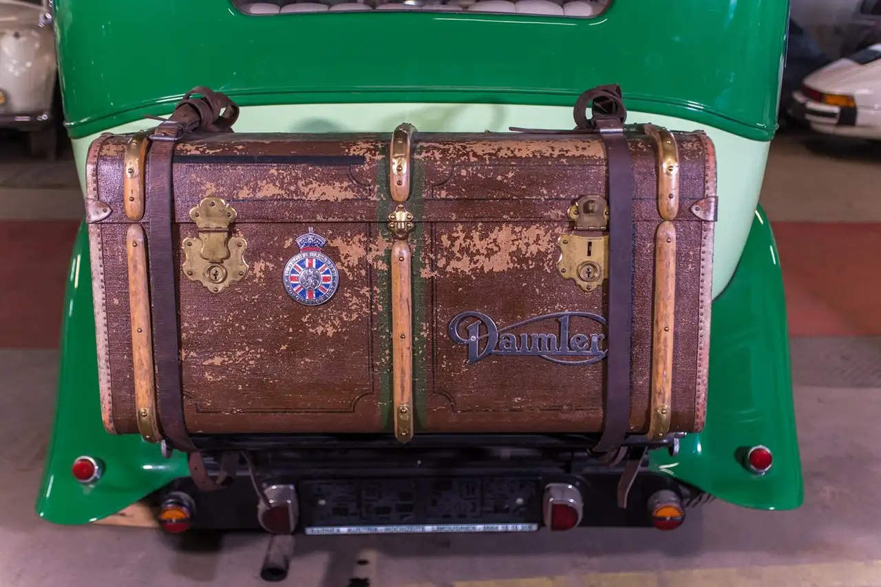 Daimler V26, foto 10