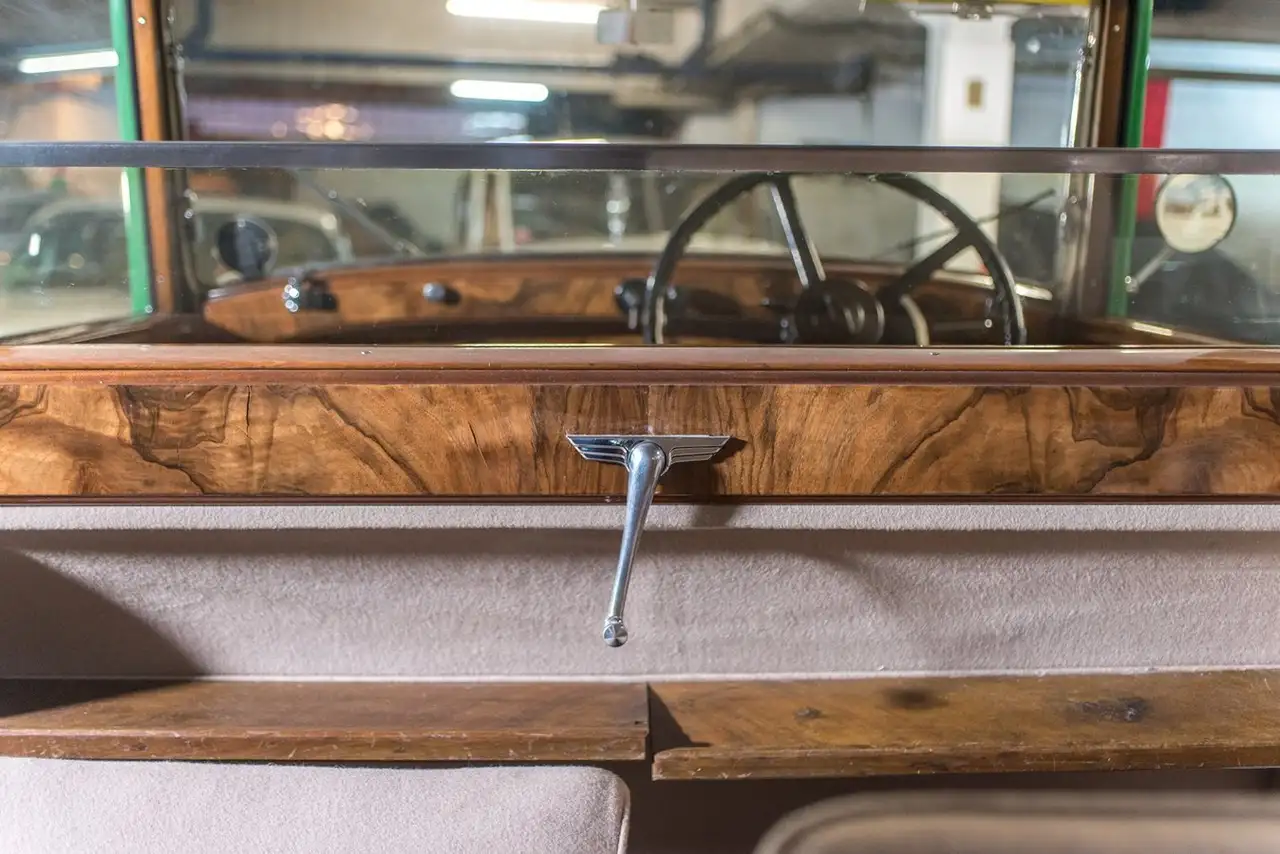 Daimler V26, foto 9