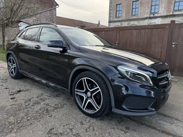 Mercedes-Benz GLA 200 d *AMG PACK*EURO 6b*