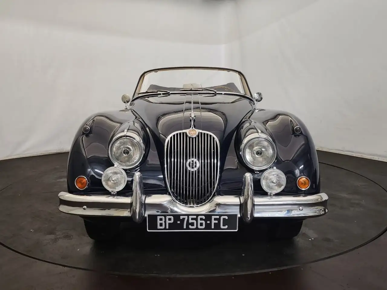 Jaguar XK cabriolet, foto 6