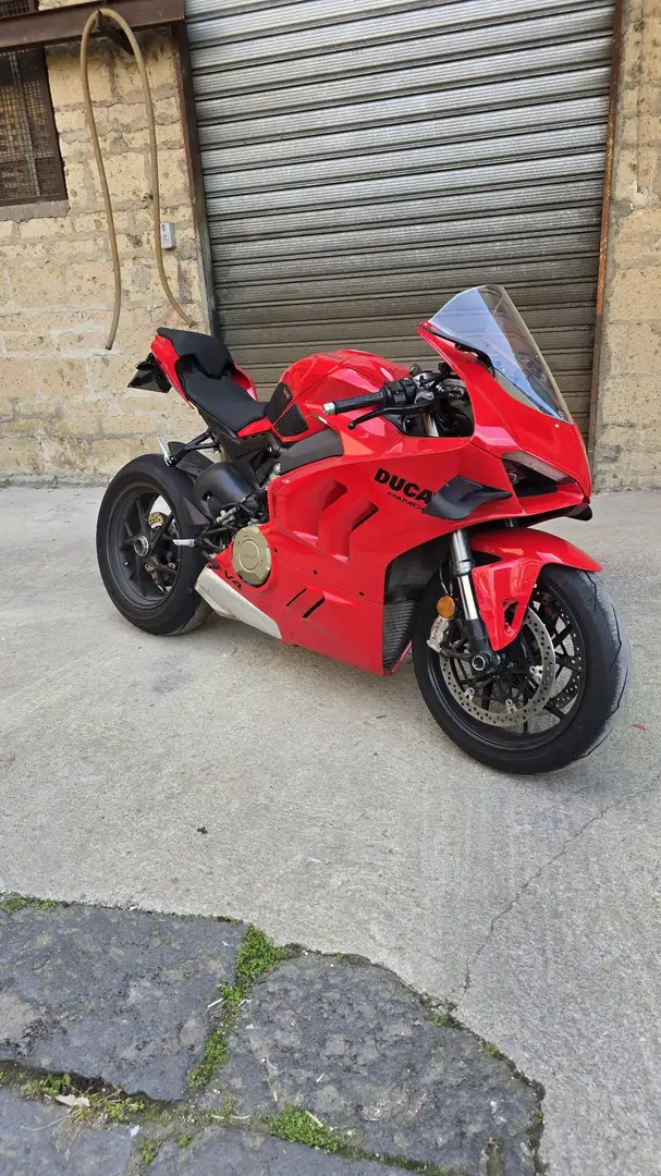 Ducati Panigale V4 Roşu - 1