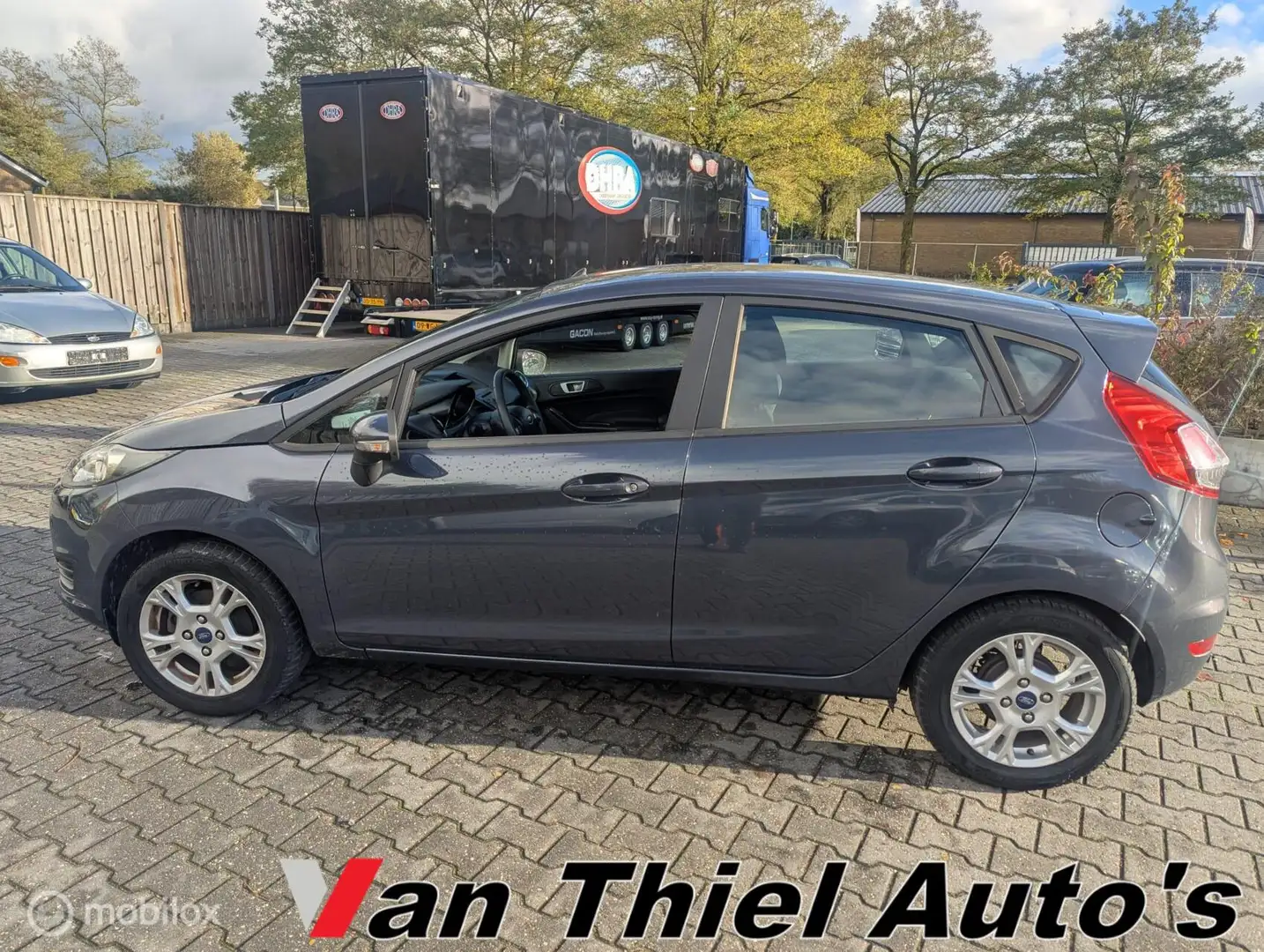 Ford Fiesta 1.0 Style stoel/voorruit verwarming Grijs - 2