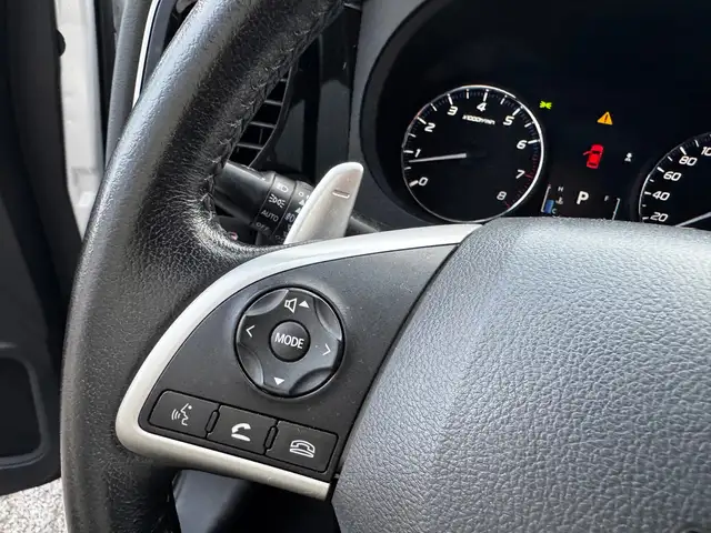 Mitsubishi Outlander view 21