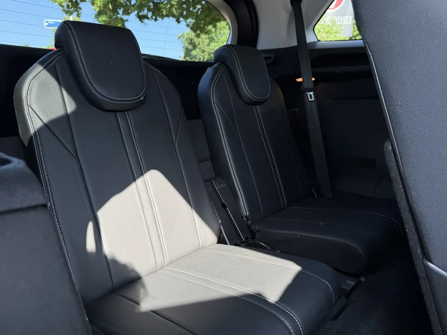 Peugeot 5008 130pk PT GT-line 7p, Pano | Camera | Leer Wit - 2