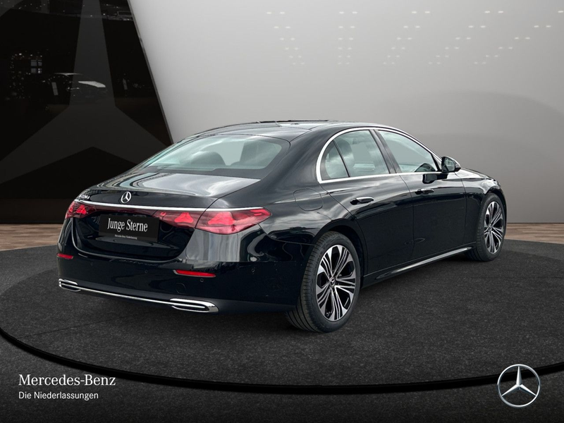 Mercedes-Benz E 220 d Avantgarde WideScreen Distr+ LED Kamera 9G — photo 8