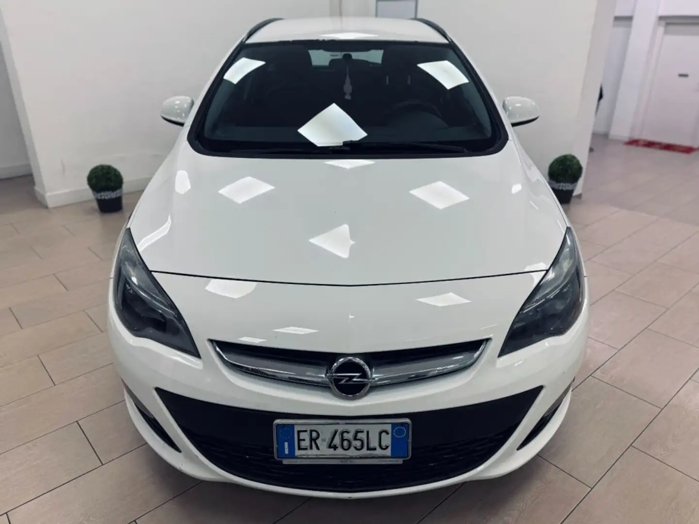 Opel Astra 1.7 CDTI 130CV Elective - 224.000 Km Weiß - 2