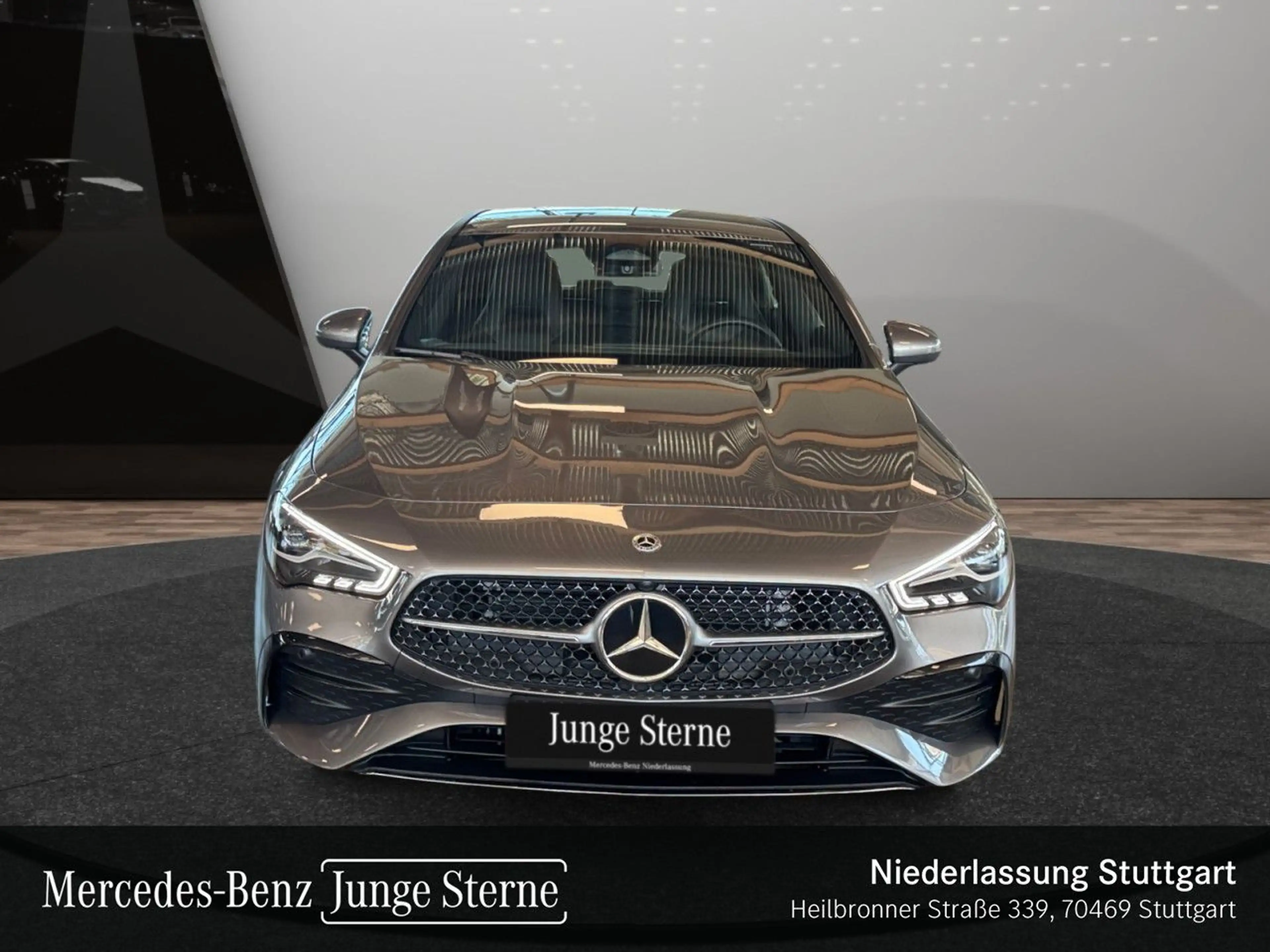 Mercedes-Benz CLA 180 AMG+LED+KAMERA+KEYLESS+7G — photo 3