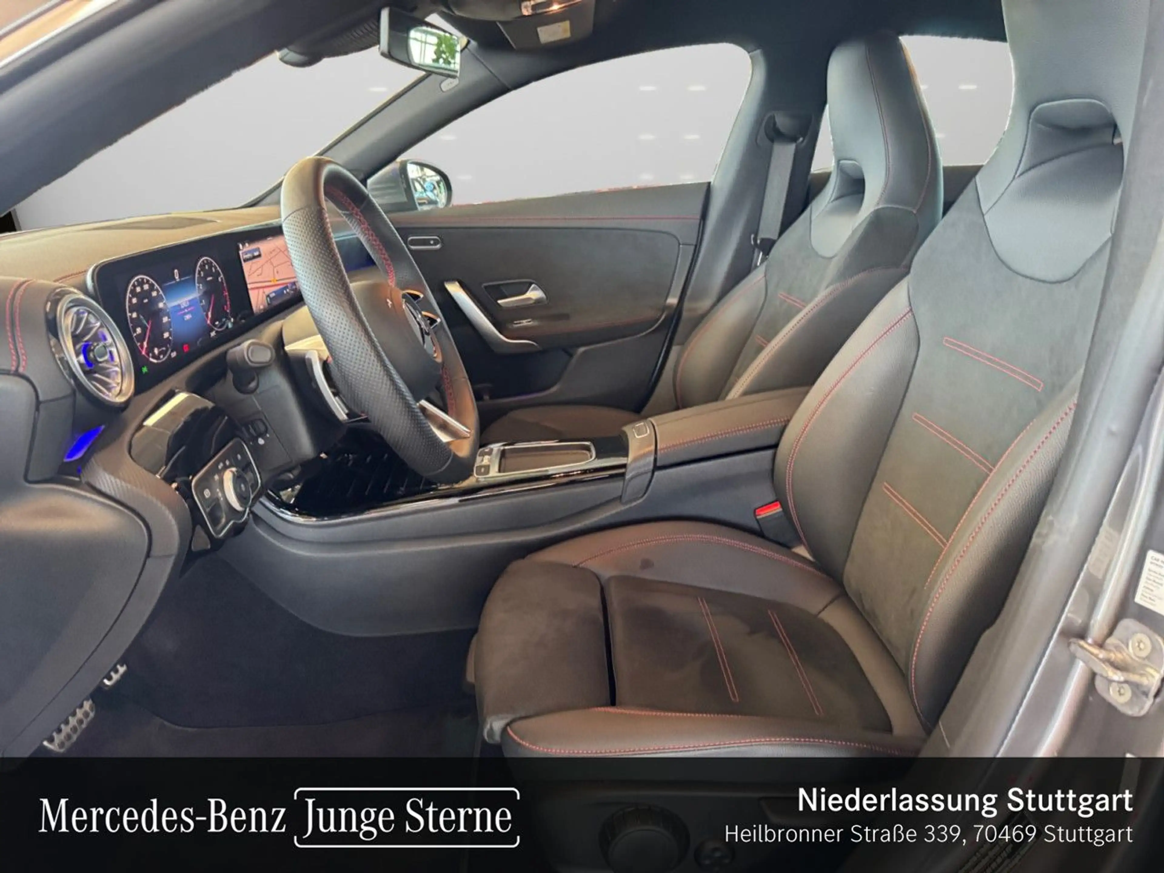 Mercedes-Benz CLA 180 AMG+LED+KAMERA+KEYLESS+7G — photo 10