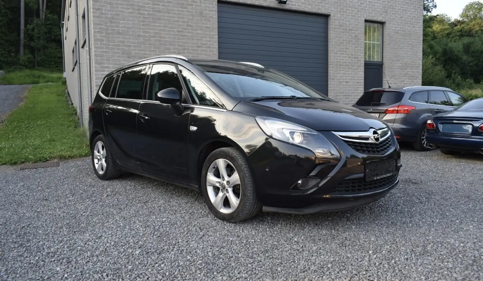 Opel Zafira Tourer 1.6 Diesel 7 Places - 1