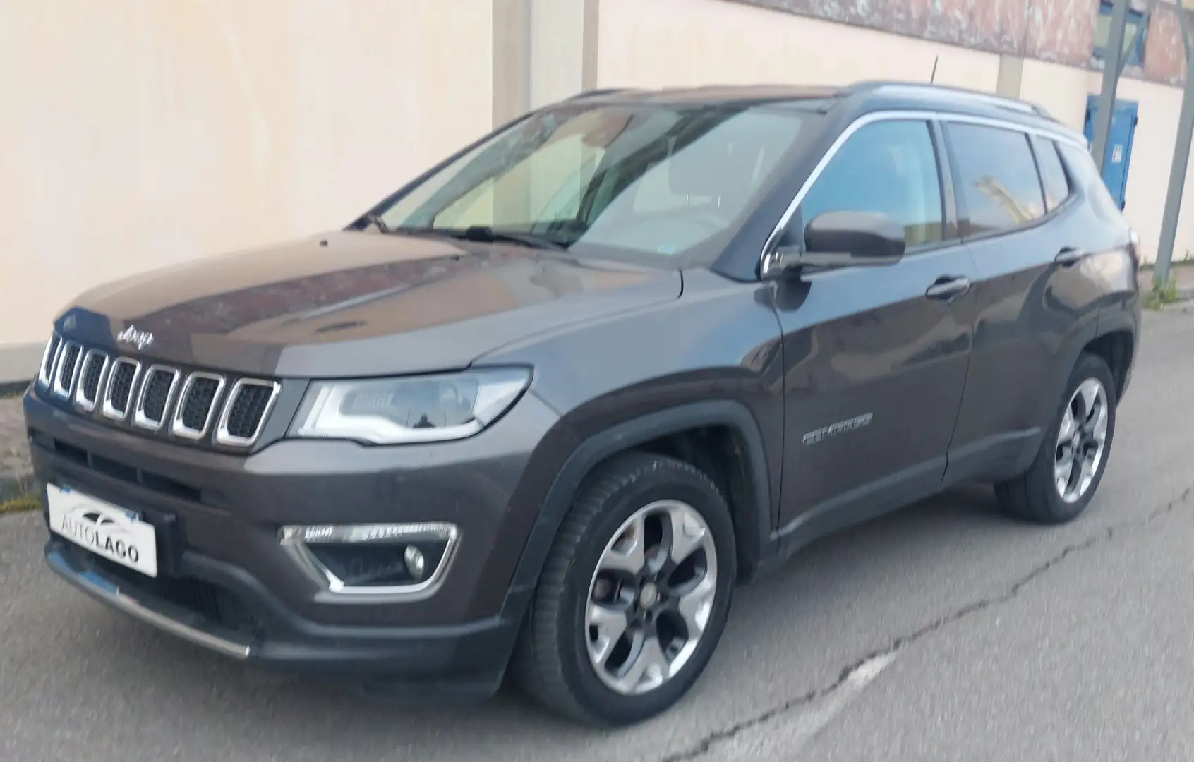 Jeep Compass 1.6 mjt Limited 2wd 120cv my19 Gris - 2