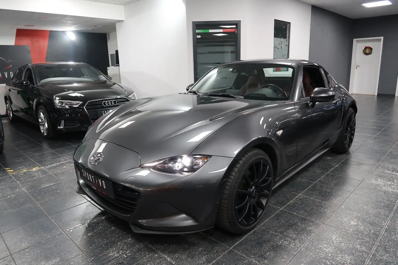 Mazda MX-5 Sports-Line RF*Led*Navi*Bls*Tempo*Pdc*Shz Gris - 1