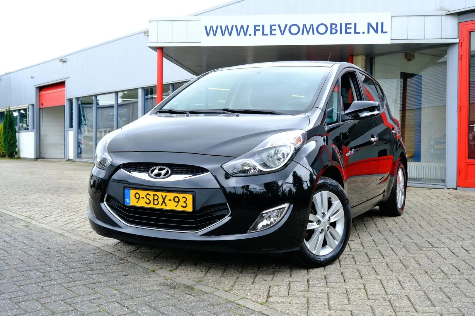 Hyundai iX20 1.4i i-Magine Navi|Airco|LMV Zwart - 1